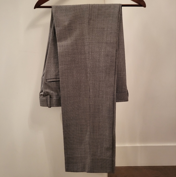 Theory suit - Picture 3 of 6